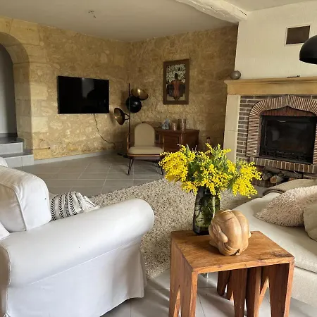 Country House-pool-vineyards-fully Equipped